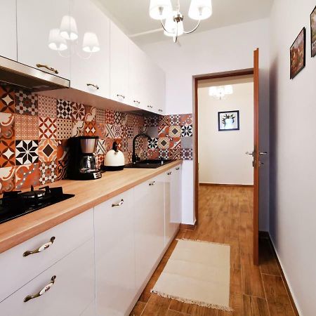 Sudului 106 By Mrg Apartments - Piata Sudului Bucarest Esterno foto