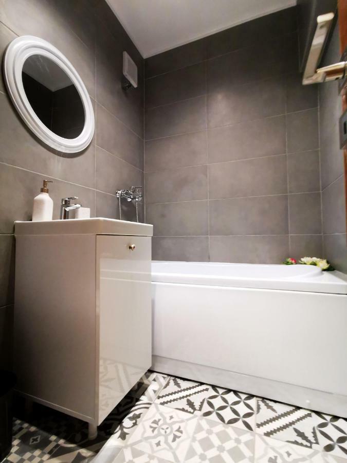 Sudului 106 By Mrg Apartments - Piata Sudului Bucarest Esterno foto
